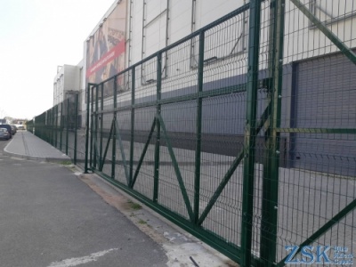 Ворота откатные ТРЦ Лавина