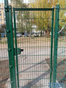 Калитка для забора из сварной сетки классик